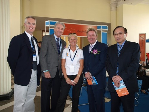 AIMEX team in China, including CEO, Mary-Anne Edwards (centre) and Barry Jenkins from Marine Qld (left). © Australian International Marine Export Group (AIMEX) http://www.aimex.asn.au